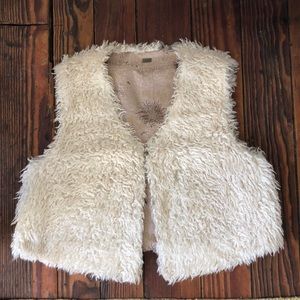 DOSA faux fleece vest
